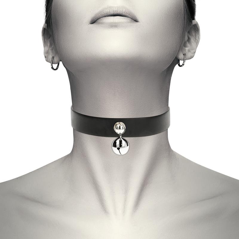 COQUETTE - CHIC DESIRE HALSKETTE AUS VEGANEM LEDER FÜR DAMEN RASSEL-ZUBEHÖR